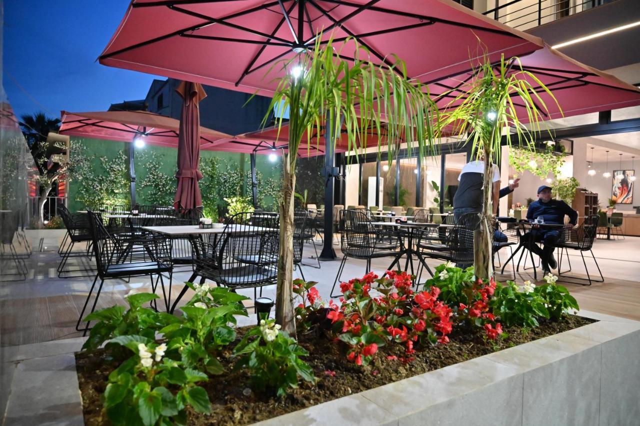 Hotel Vino Durres Exterior photo