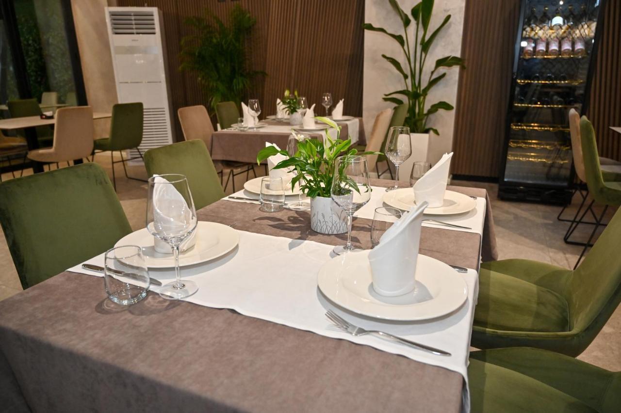 Hotel Vino Durres Exterior photo
